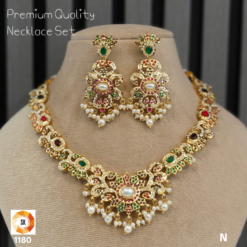 Rajvika Navratna Pearl Necklace Set