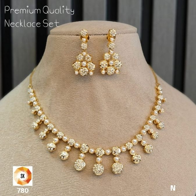 Pearl Cluster Drop Necklace Set
