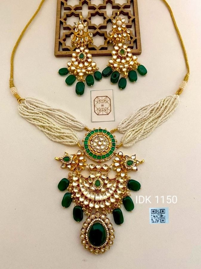 Zehra Emerald Kundan Pearl Necklace Set